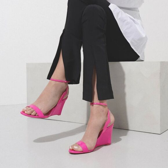 Christian Louboutin Zeppa Chick 85mm Patent Leather Wedges size 37 - Picture 3 of 16